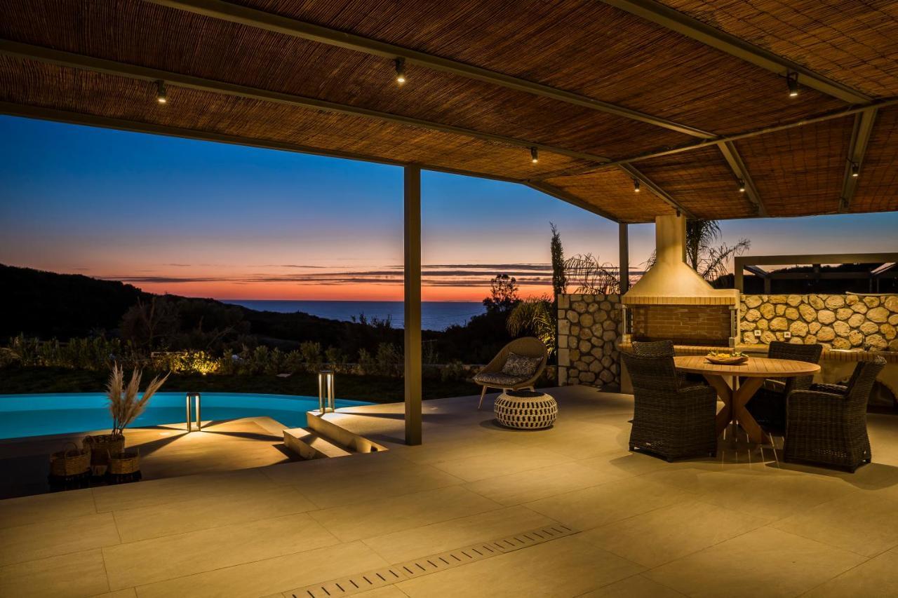 Zeus Exclusive Villas สปาร์เชีย ภายนอก รูปภาพ