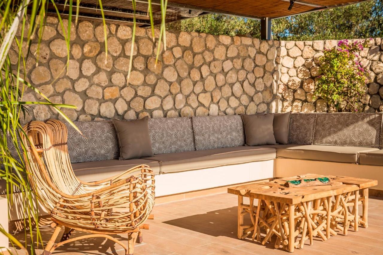 Zeus Exclusive Villas สปาร์เชีย ภายนอก รูปภาพ