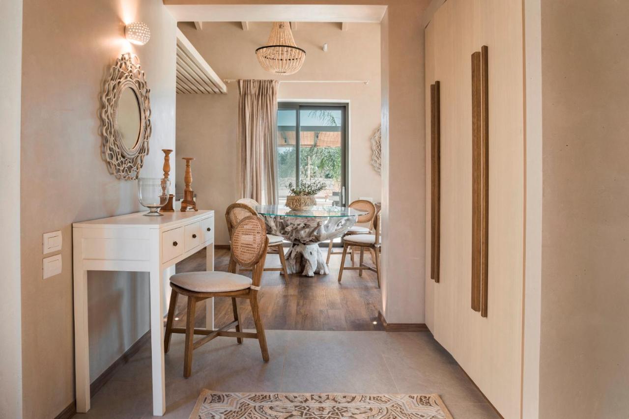 Zeus Exclusive Villas สปาร์เชีย ภายนอก รูปภาพ