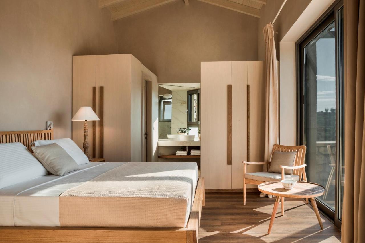 Zeus Exclusive Villas สปาร์เชีย ภายนอก รูปภาพ