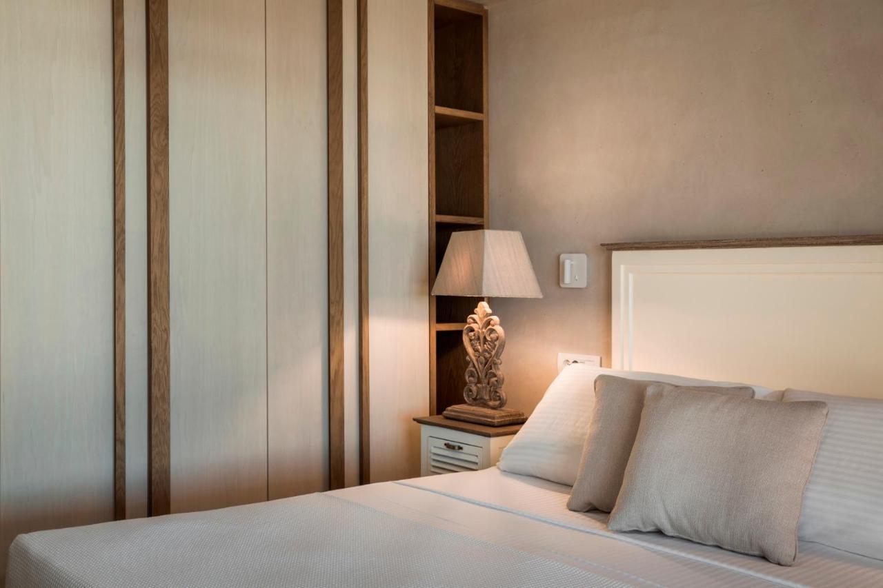 Zeus Exclusive Villas สปาร์เชีย ภายนอก รูปภาพ